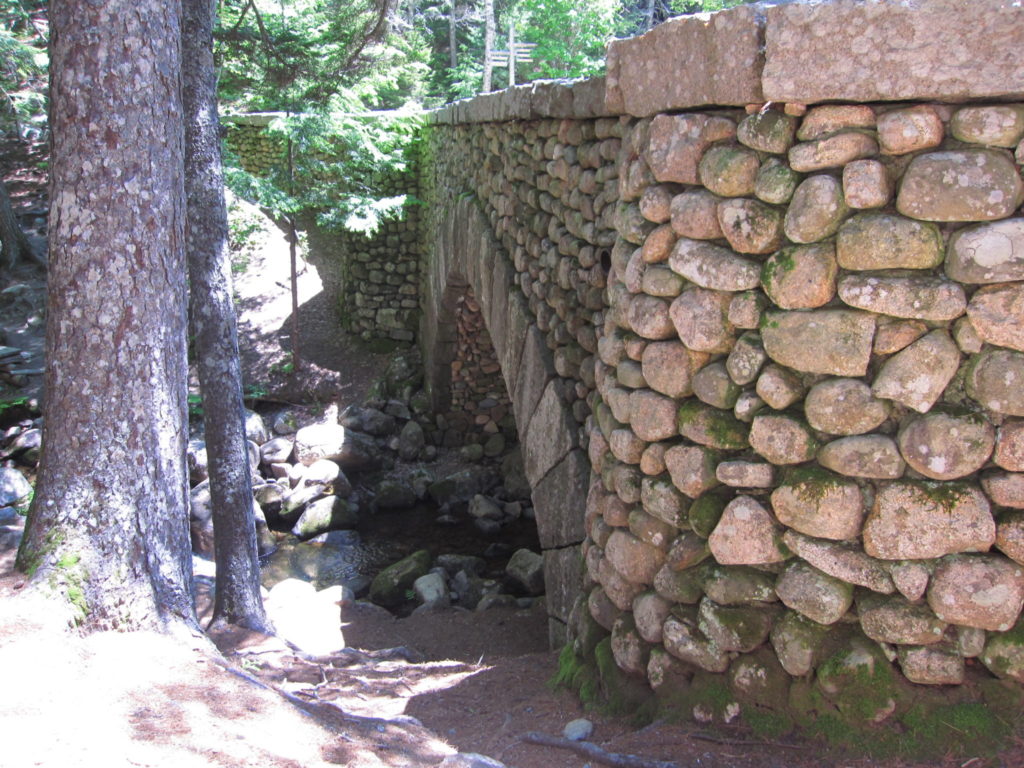 Acadia: Cobblestone bridge from side