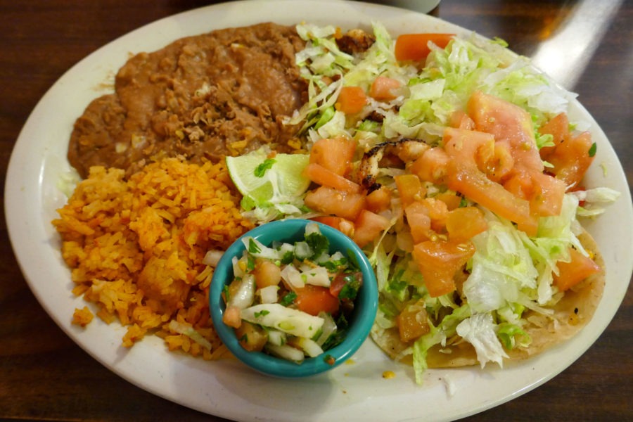 Saguaro: Los Nopales shrimp tacos