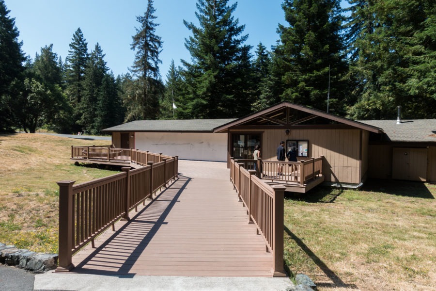 Redwood: Hiouchi Visitor Center