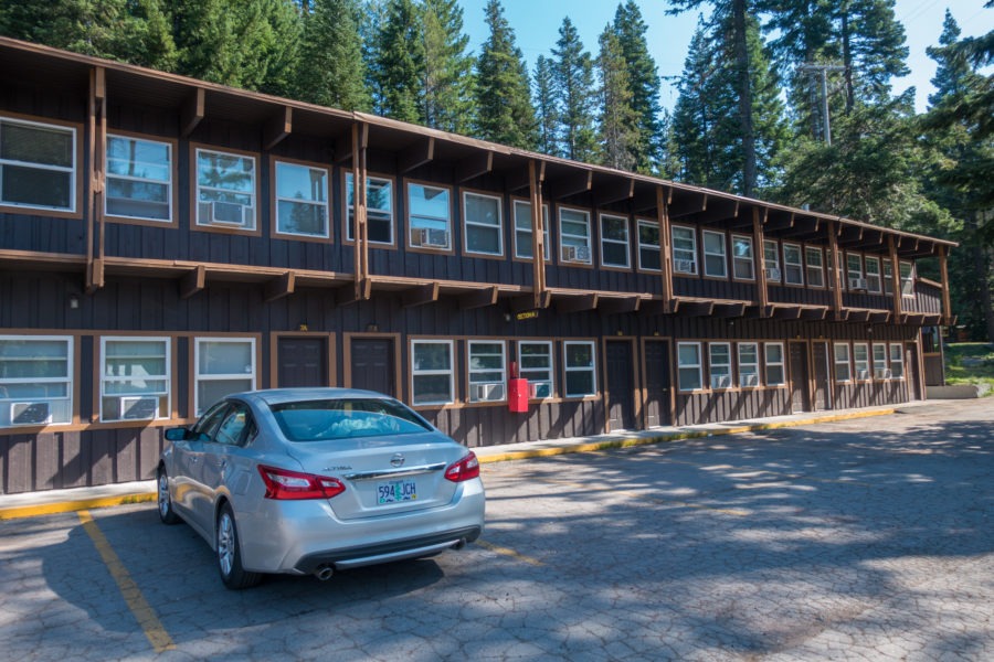 Crater Lake: Diamond Lake Resort Motel