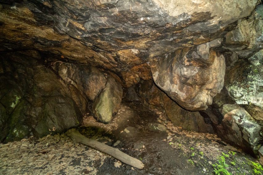 Shenandoah: Entrance of Cave Near Hazel Falls