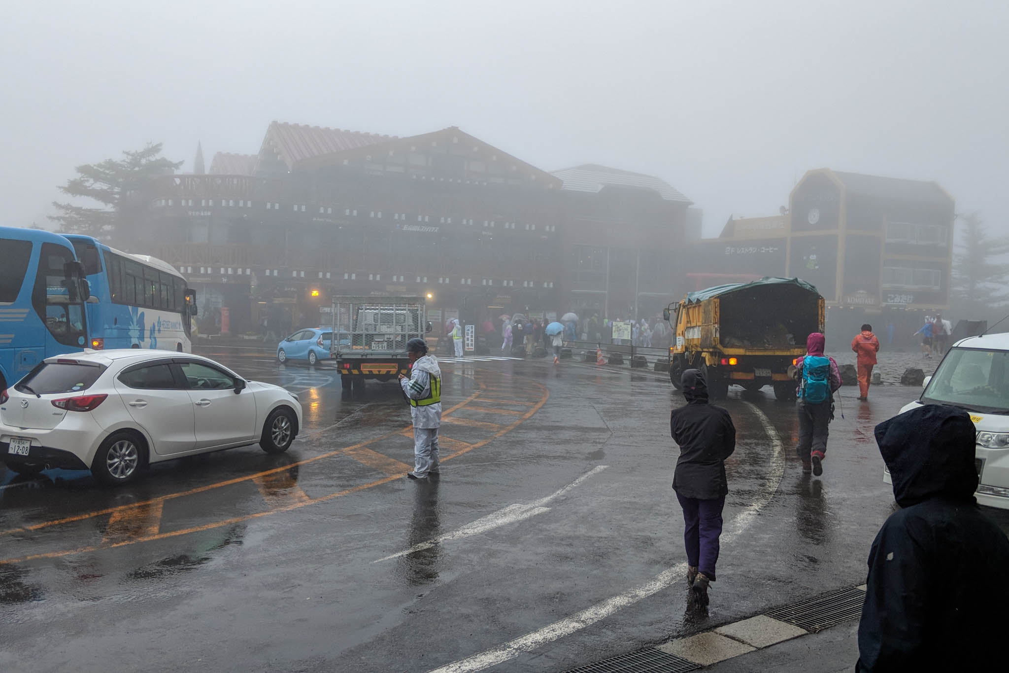 Fuji Hakone Izu: Exploring Mount Fuji and Lake Kawaguchi | KTNPBlog